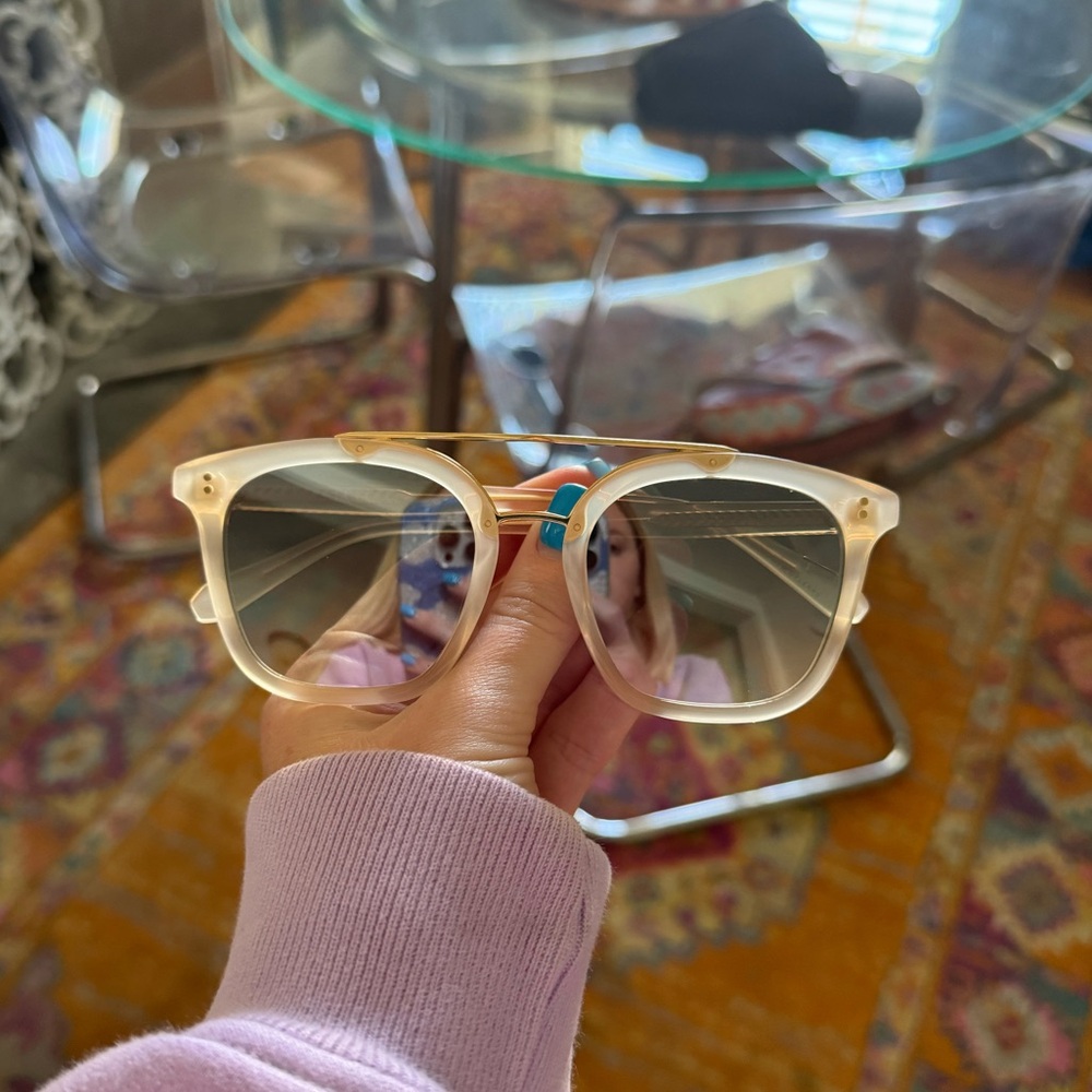 KREWE coliseum blonde sunglasses.